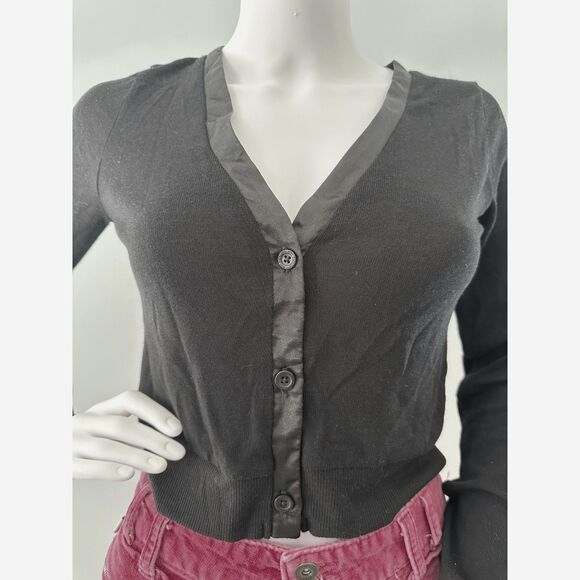 Harajuku Mini Black Button Up Cropped Cardigan Sweater size JR Medium - Picture 4 of 6